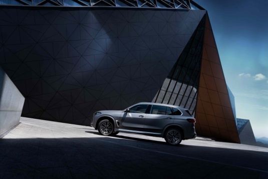 国产新BMW X5成都车展上市，豪华价值全面升级