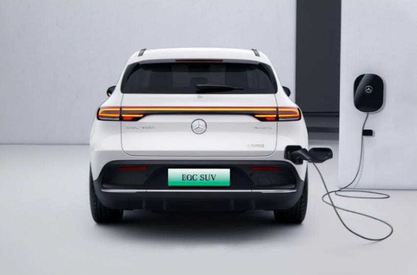 40万级纯电豪华SUV，这三款BBA的代表作，是你的菜吗？
