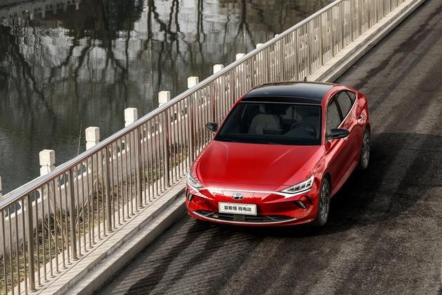 续航490km，补贴后17.38万元起！北京现代菲斯塔纯电动
