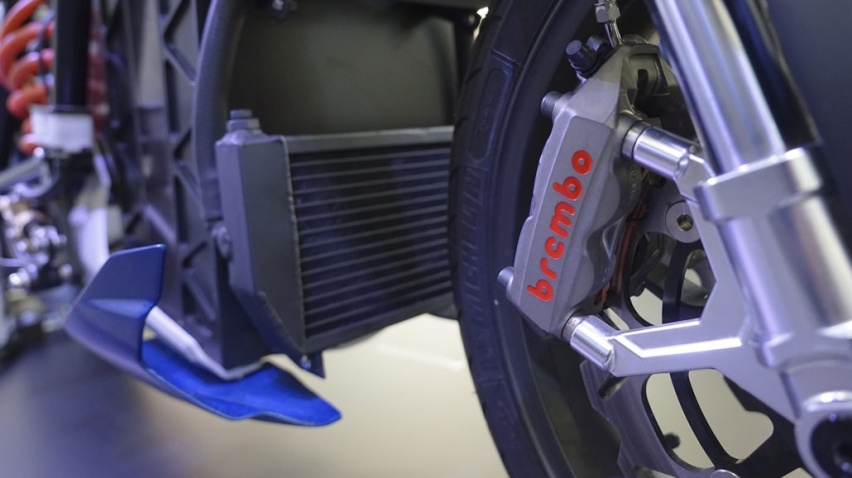 极速250km/h 续航里程400公里 德国最强电摩Rod1