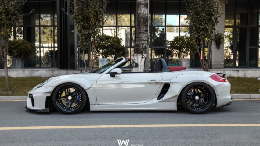 这台981 Boxster为何那么像718 GT4？坚持移植就不会过时