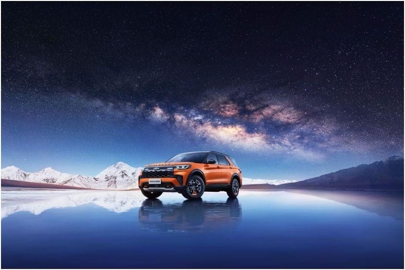 买硬派SUV 选坦克500 Hi4-T还是福特探险者昆仑巅峰版？