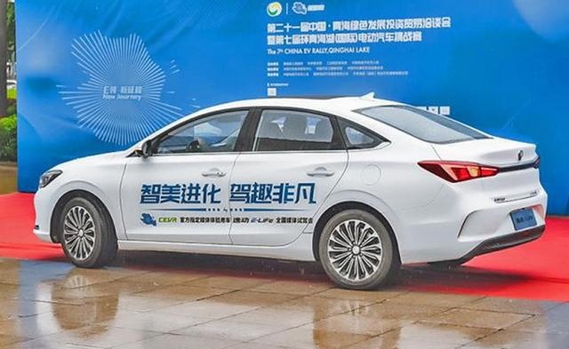 长安逸动纯电车型E-Life实车图曝光 续航增加20km