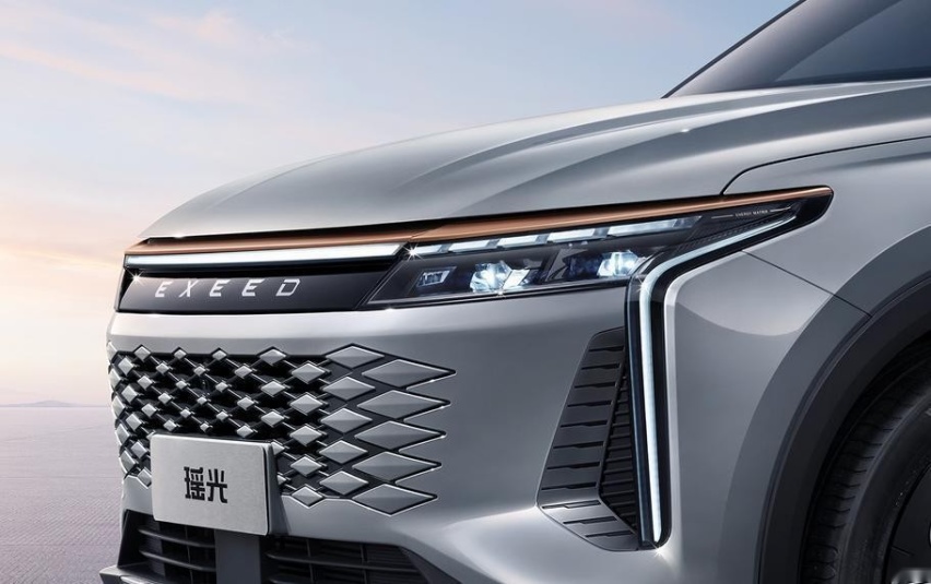 预算20万，两驱中型SUV选择成难题？横比红旗HS5、星途瑶光