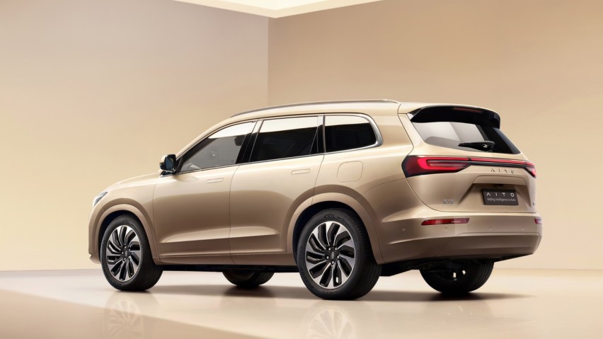 问界M7对比Model Y 30万级到底该买谁？