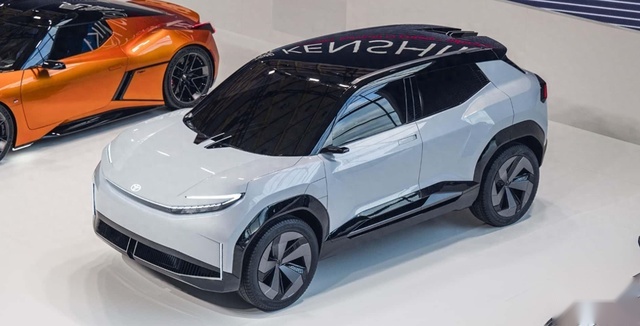 丰田C-HR “继任者”？全身肌肉感线条 将于2024年量产