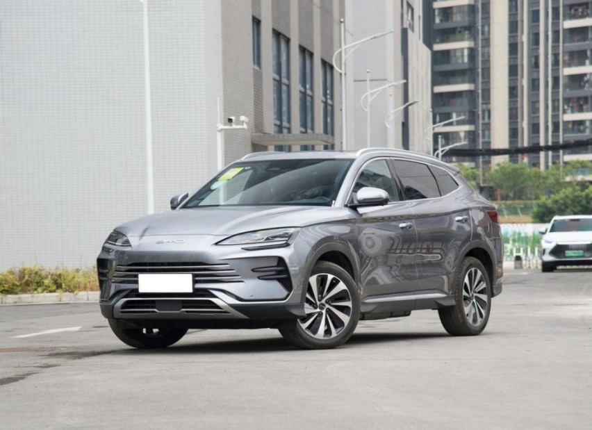 宋PLUS DM-i几乎成为了无短板的家用SUV，产品力很全