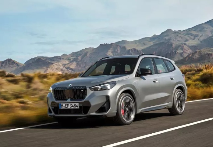 最强2.0T 配置升级 运动套加身 新款宝马X1 xDrive M35