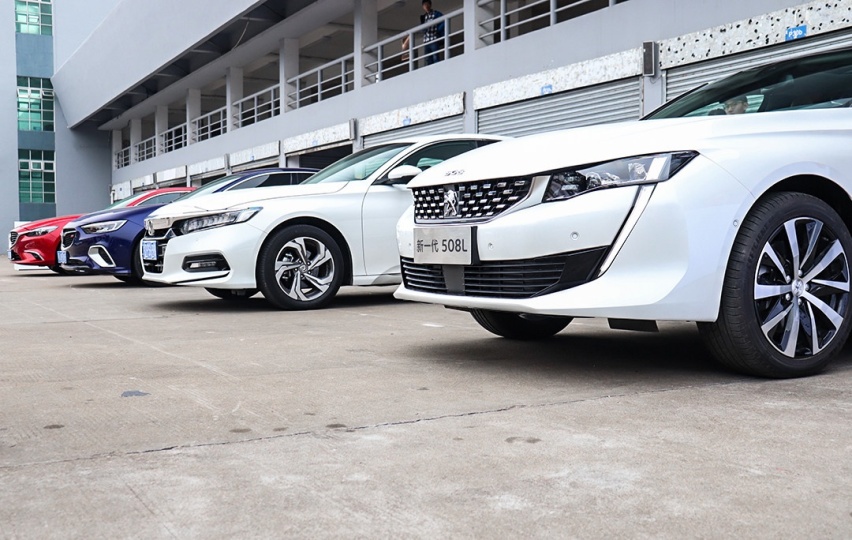 15.97万起的这四款大热新车，网友:车不错为啥卖不好呢