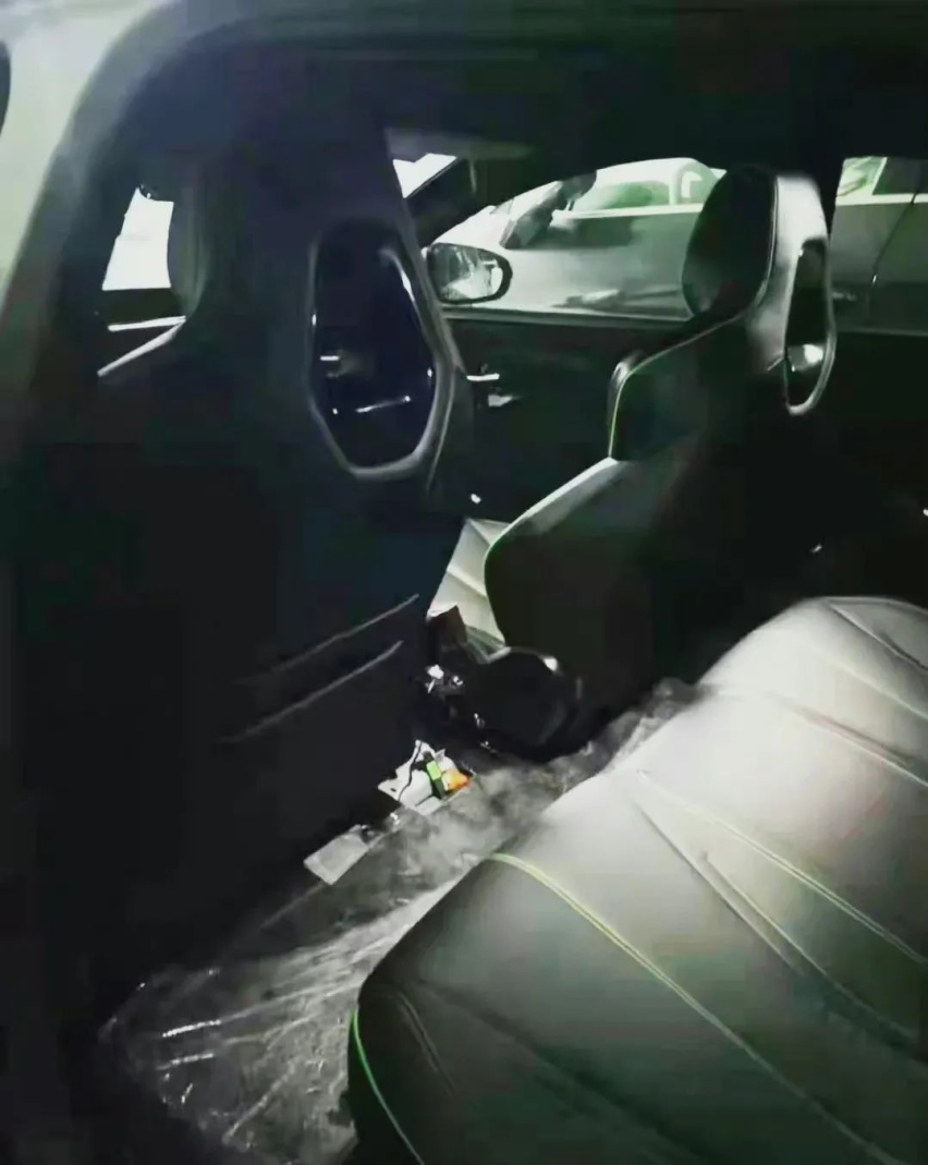 比亚迪海豹实车内饰曝光，捷途大圣动力/尺寸曝光…