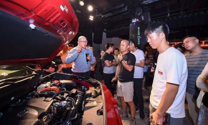 TNGA架构带来质的飞跃 全新RAV4荣放重塑紧凑型SUV标