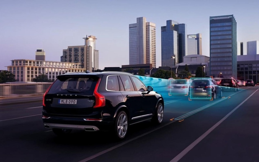 荣获IIHS 2023年顶级安全之选+大奖，沃尔沃XC90为何这么强？
