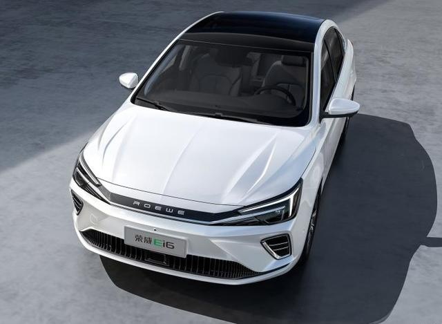 全新设计语言 续航达600km 荣威新款Ei6官图发布