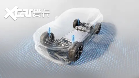 全新深蓝S07上市交付，15.69万起享华为乾崑豪华SUV