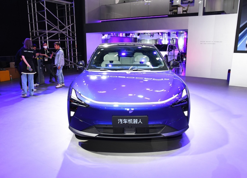 特斯拉“四连涨”！来看看这款中大型SUV，配语音可控无把手车门
