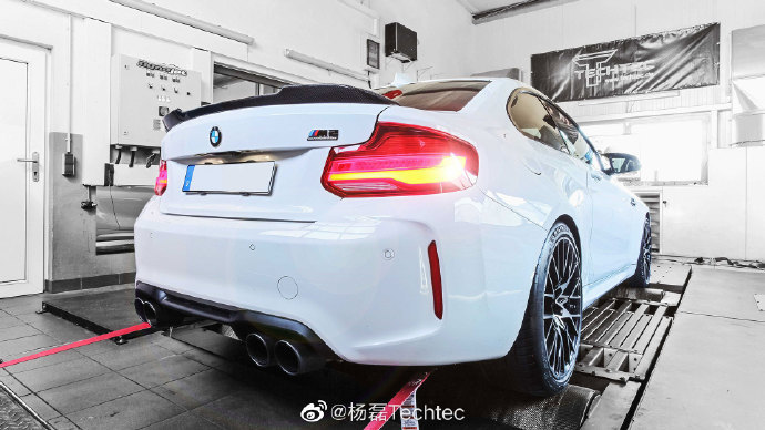 宝马M2C德国Techtec新版刷电脑刷ECU改装电脑