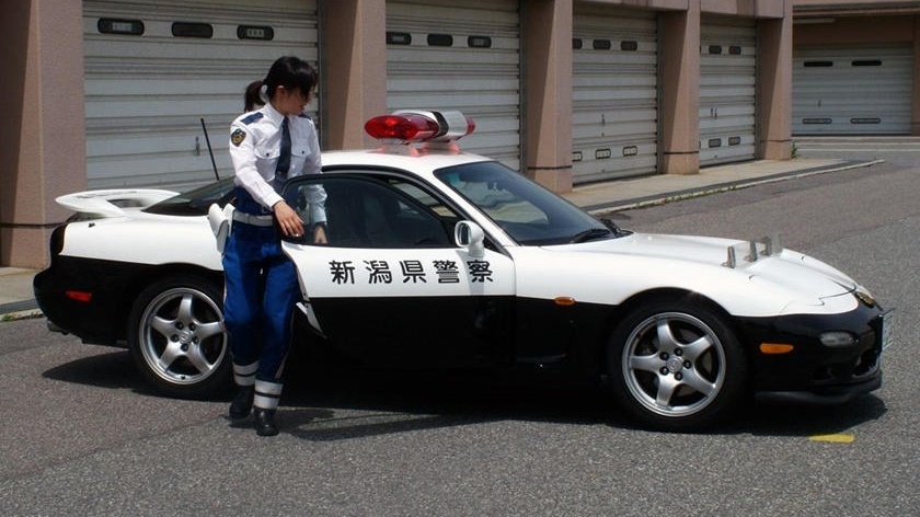 RX-7、GT-R、NSX…日本警车你还真惹不起！
