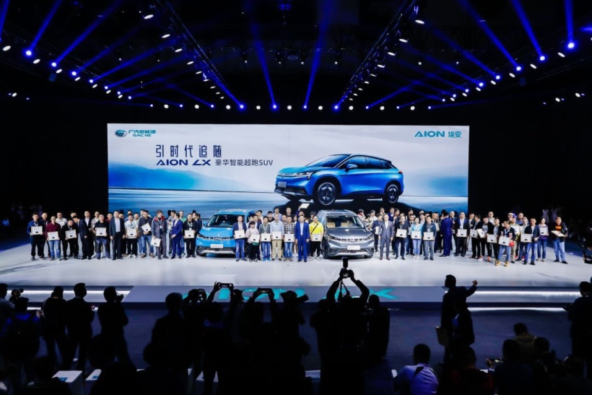 汽湃证言 | 体验Aion LX零百加速3.9秒是什么感觉