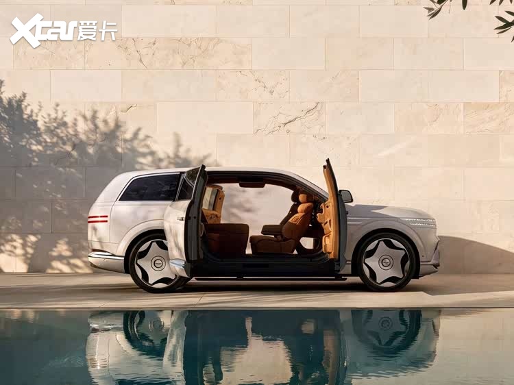 捷尼赛思发布全新旗舰SUV GV90