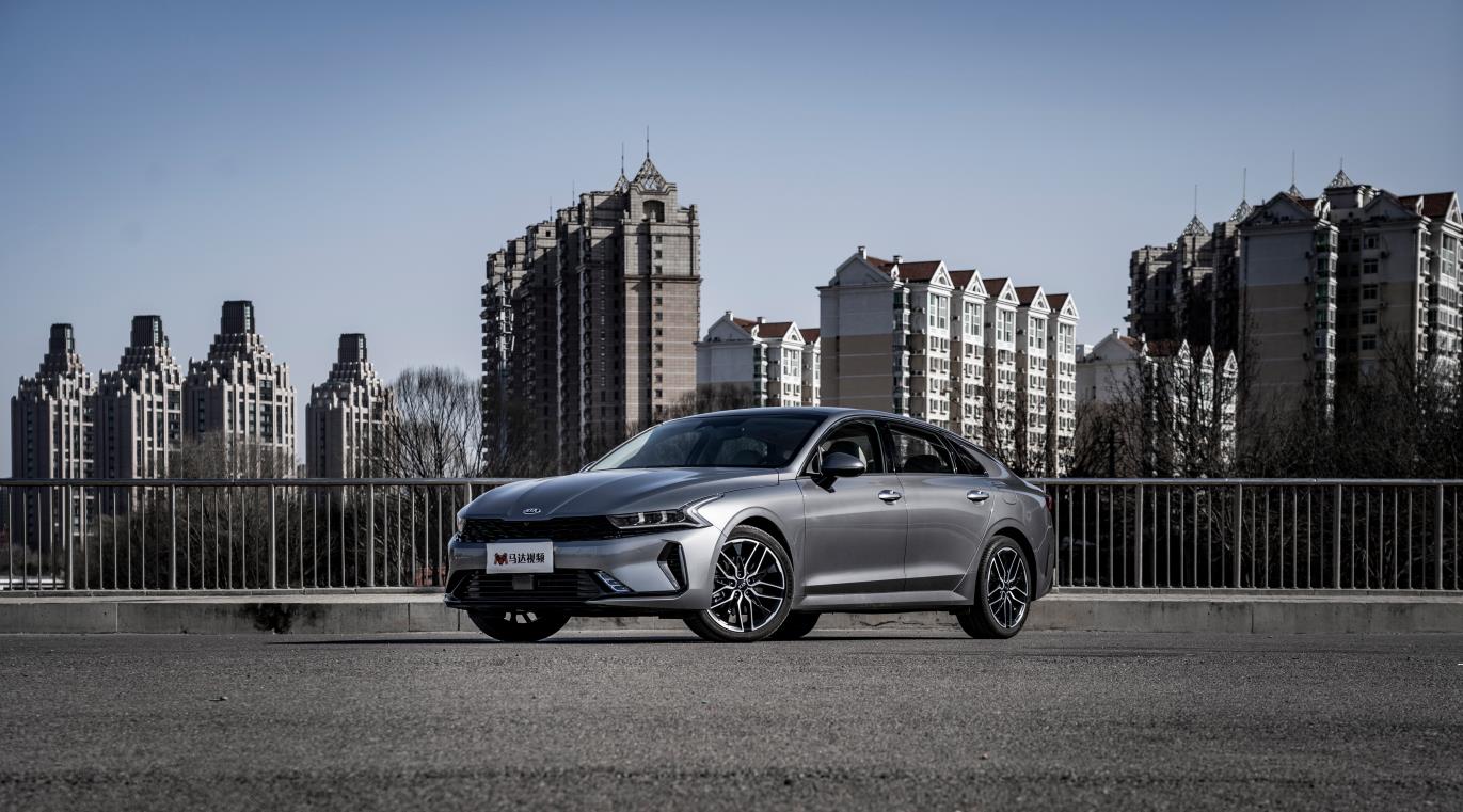 ���Ɍ���Ů˾�C���]�뵽�@�������P������