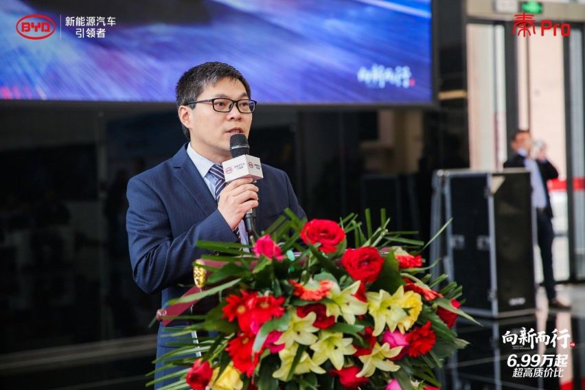 6.99万起就能买中级车？车主告诉你为何买秦Pro超能版