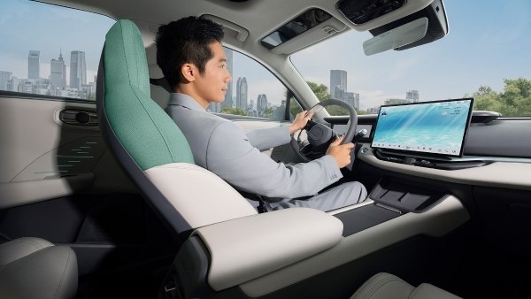 2024款领克06 Remix全面升级，售价11.86-17.18万元