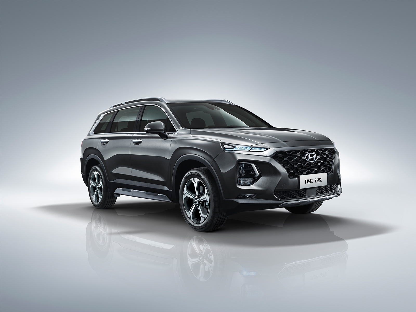 北京现代胜达是大型suv销量正下跌错误宣传真是无意