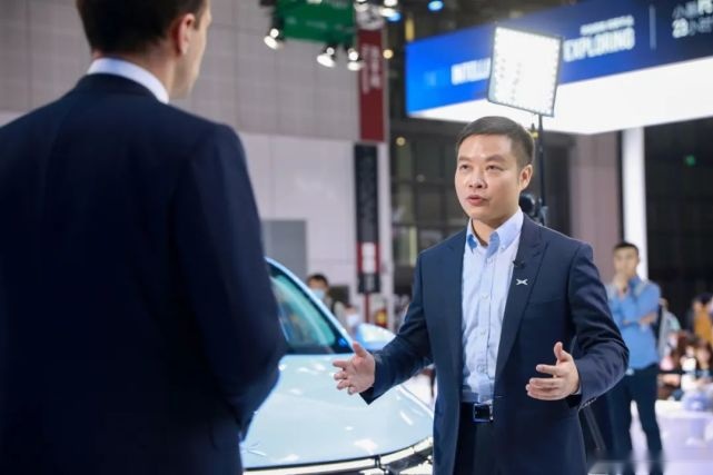 何小鹏：智能汽车新的春秋时代会来，小鹏要做未来交通的探索者