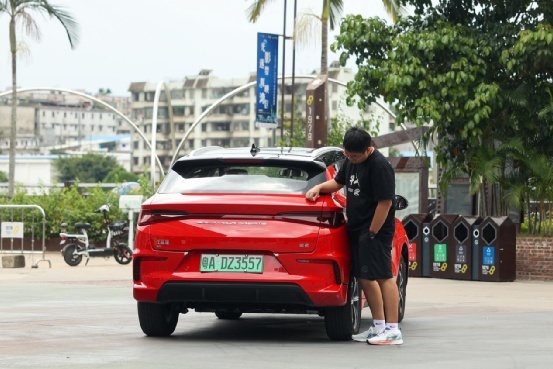 年轻人第一台车该怎么选？听听这位95后国潮少年怎么说……