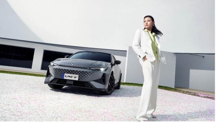 第三代CS75PLUS冠军版领衔，长安汽车春季焕新潮酷来袭