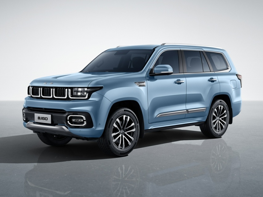 全系2.0T混动，可选双油箱加持，BJ60与坦克500怎么选？