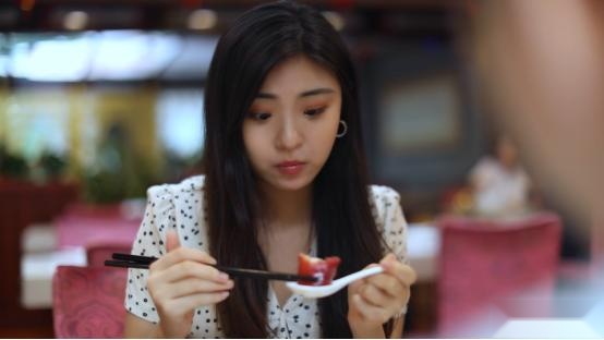 美食之旅好车相伴，奕歌带你玩转广州