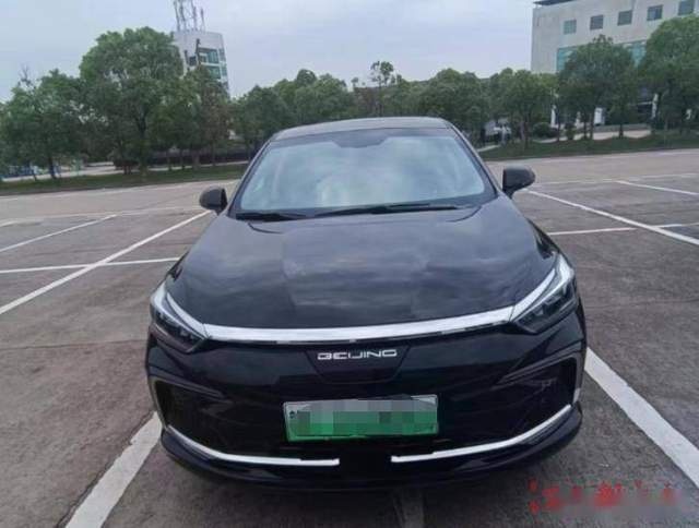 北京汽车频出故障 车主不敢上路 经销商：不影响行驶