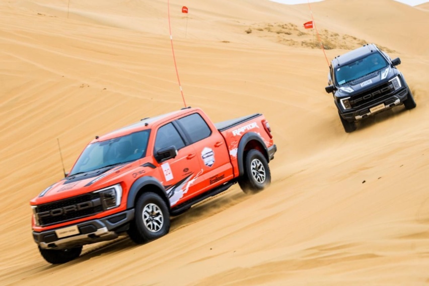 Cars01试驾丨征战沙场手到“禽”来 体验全新福特F-150猛禽