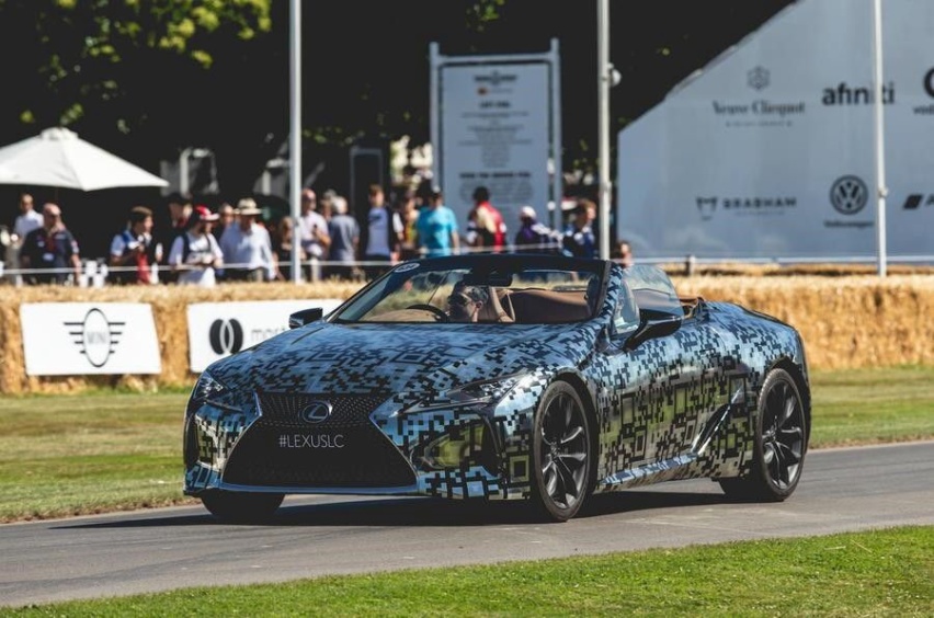 梅赛德斯AMG CLA 45 S官图发布；保时捷718 Ca