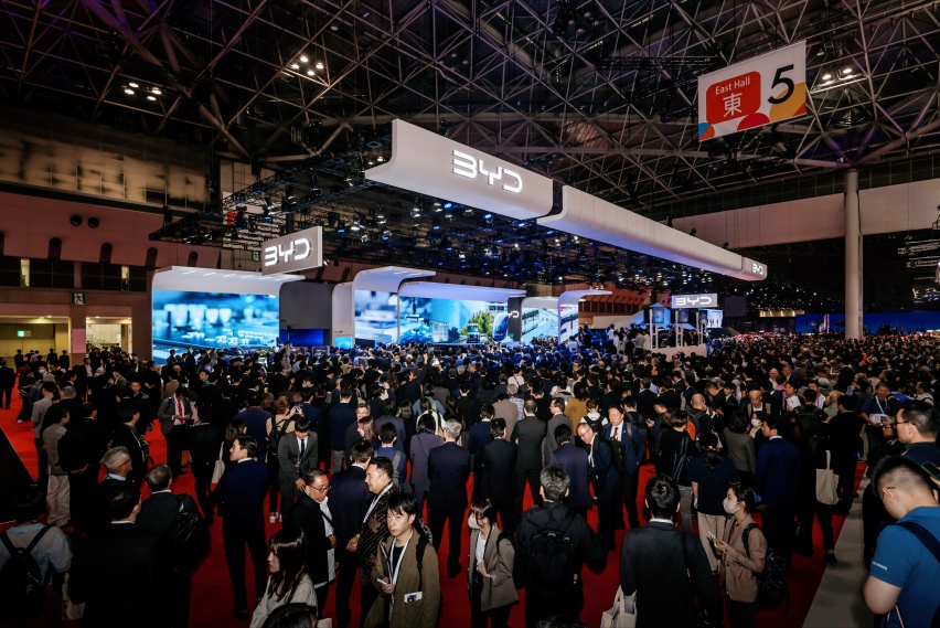 在2023东京车展的高人气背后，是比亚迪踏足日本的自信！