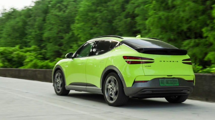 操控远超预期！ 试驾捷尼赛思GV60 EV