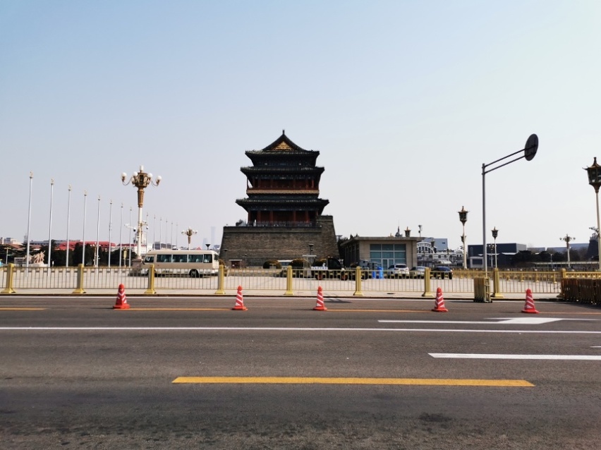 开着帝豪GSe 体验疫情下的“春暖花开”