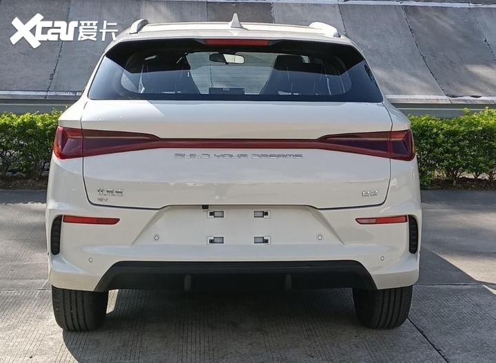 预算10万买啥新能源车？欧拉好猫对比比亚迪e2