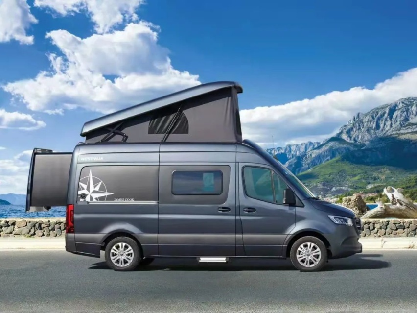 1.8南京房车展：欧洲出品，可升顶、可拓展的B型房车——Westfalia James Cook