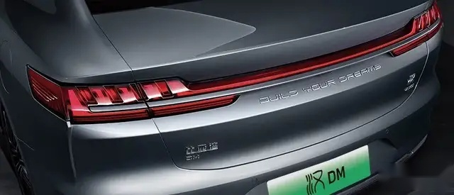 比亚迪汉力压奥迪A6L、奔驰E级，豪夺中大型轿车上险量亚军
