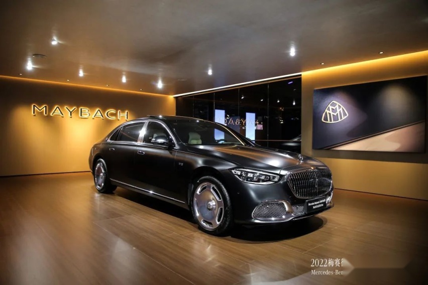 2022成都车展丨与众不同的奢华定制车