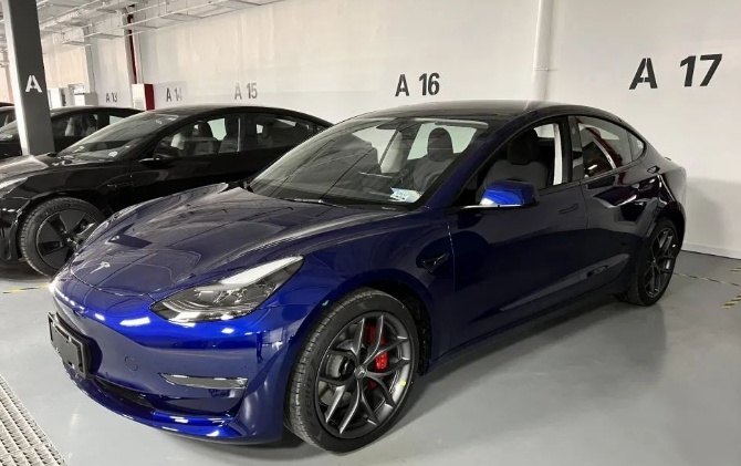 城市限行怎么买电动车?高颜值续航长,我推荐这3款