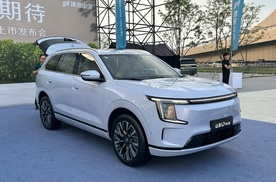 11.99万起售，捷途山海L7 PLUS上市，5座/7座可选的插混SUV