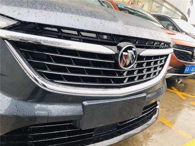 实拍别克昂科旗：连展车都卖出去了，汉兰达慌不慌？