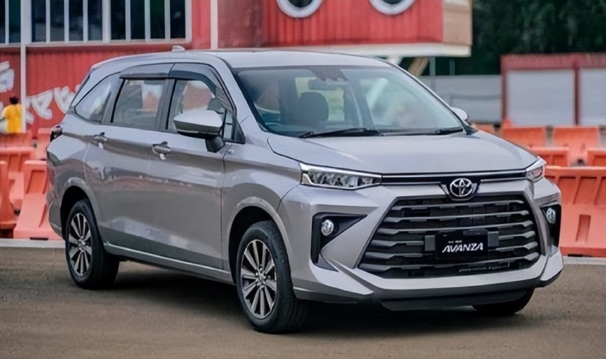 抢国产车饭碗？丰田廉端MPV Avanza实车，车长不到4米4