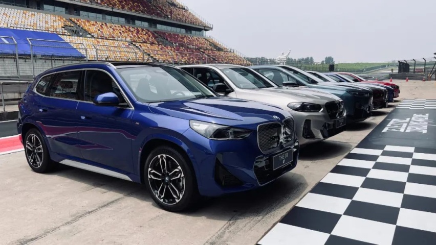 为什么说BMW i超乎想象？深度体验全系车型之后，我找到了答案…