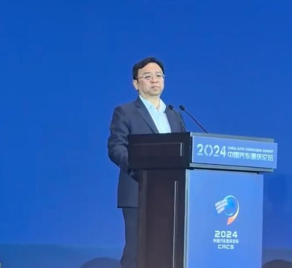 国内汽车市场价格“内卷”，背后的原因是“油电不同权”？