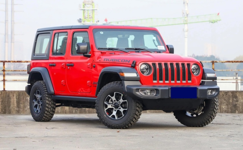 全新212即将上市！外形酷似Jeep牧马人，若售9.99万起能大卖？