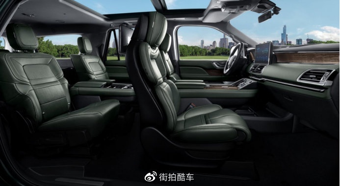 轴距超3.1米，有5种按摩模式，林肯领航员一台霸气的豪华SUV